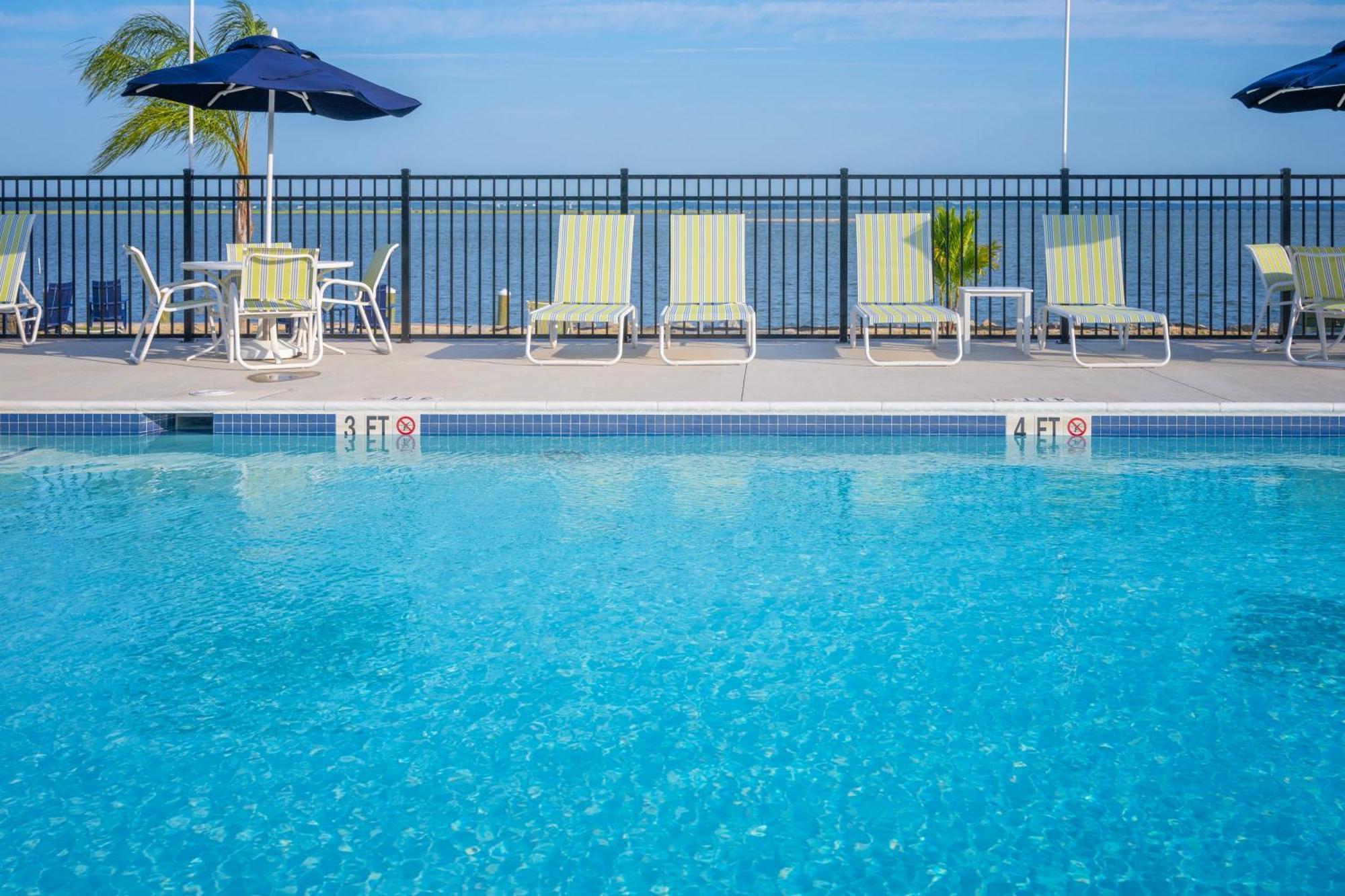 Blufin Bungalows & Marina Chincoteague Luaran gambar